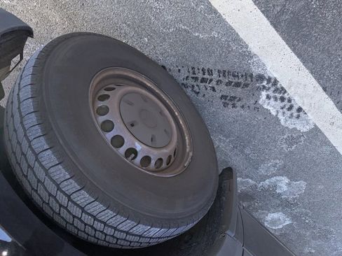 Used 2023 Mercedes-Benz Sprinter 2500 image 7