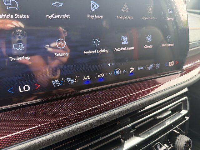 Certified 2026 Chevrolet Traverse RS w/ LPO, Floor Liner Package FWD image 34