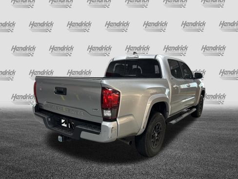 Used 2022 Toyota Tacoma SR5 w/ Technology Package RWD image 10