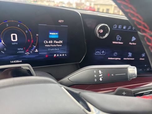 Used 2024 Chevrolet Traverse RS w/ LPO, Floor Liner Package AWD/4WD image 37