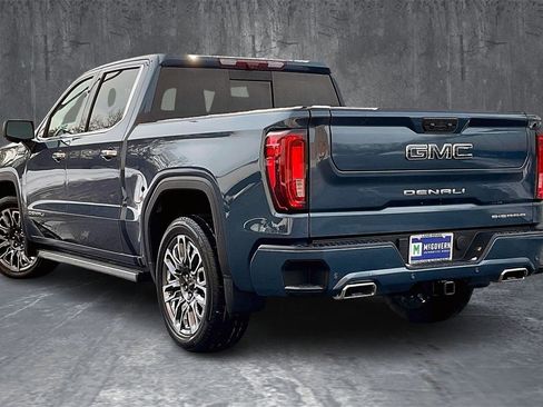 Used 2024 GMC Sierra 1500 Denali Ultimate image 4