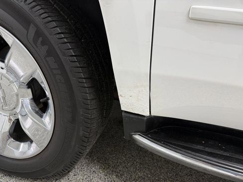 Used 2015 Chevrolet Suburban LTZ image 11