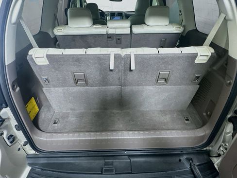 Used 2016 Lexus GX 460 w/ Premium Package AWD/4WD image 31