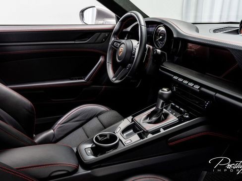 Used 2022 Porsche 911 GT3 image 44