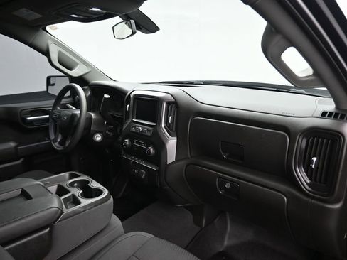 Used 2021 Chevrolet Silverado 1500 Custom Trail Boss AWD/4WD image 41