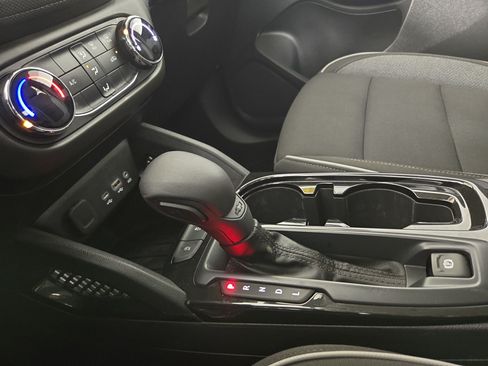 Certified 2021 Chevrolet TrailBlazer LS FWD image 22
