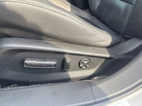 Used 2022 Honda Accord Touring image 14