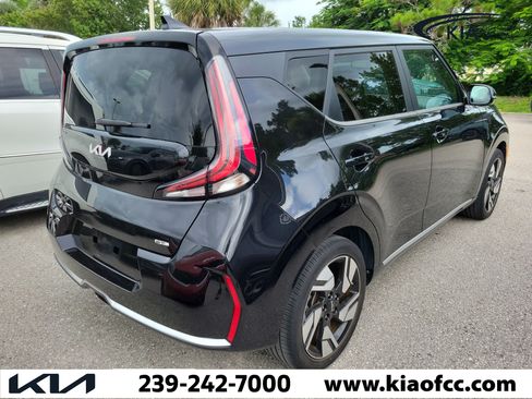 Certified 2023 Kia Soul GT-Line FWD image 10
