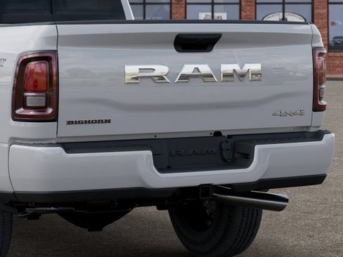 New 2025 RAM 2500 Big Horn AWD/4WD image 15