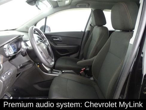 Used 2020 Chevrolet Trax LS w/ Tint and Cruise Package image 10