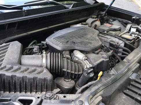 Used 2023 GMC Acadia AT4 AWD/4WD image 14