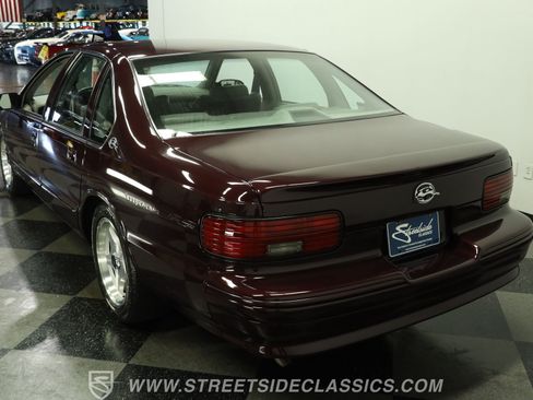 Used 1996 Chevrolet Impala SS RWD image 8