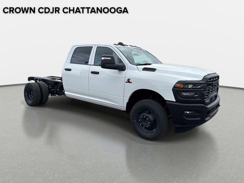 New 2026 RAM 3500 Tradesman AWD/4WD image 2