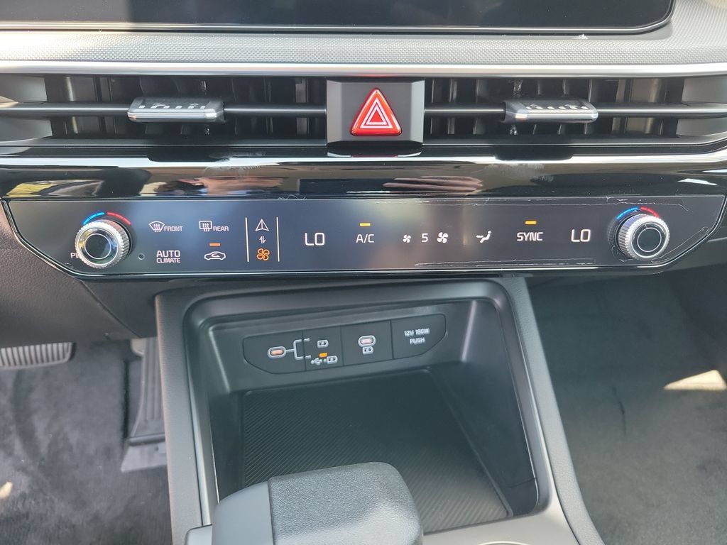 New 2026 Kia K5 LXS FWD image 19