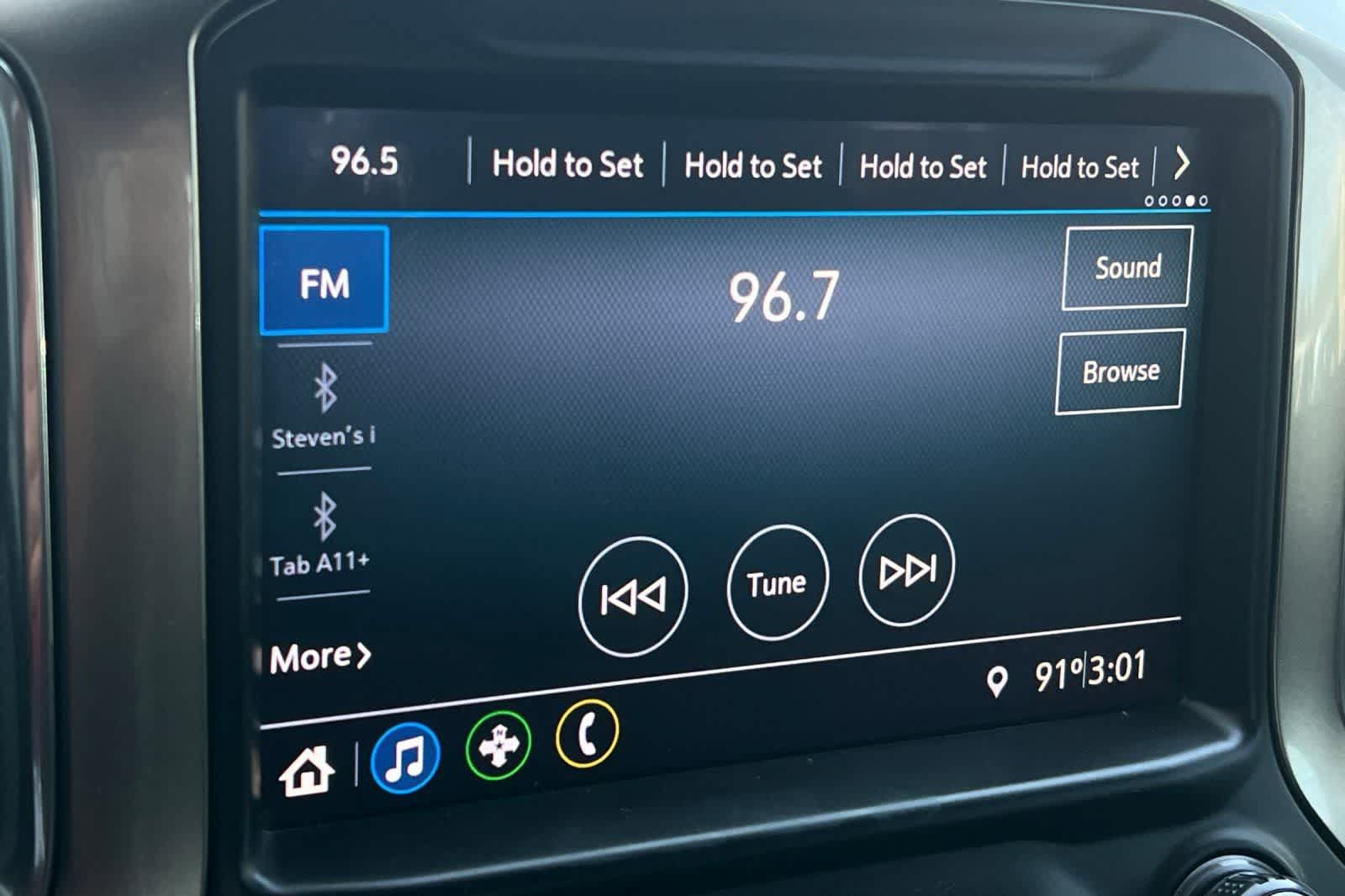 Used 2020 Chevrolet Silverado 1500 LT w/ Texas Edition RWD image 18