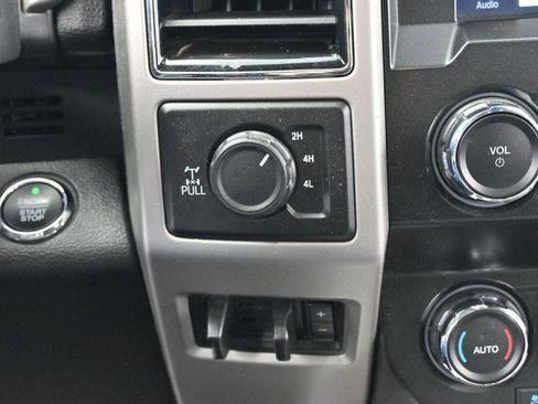 Used 2020 Ford F250 Lariat w/ Lariat Ultimate Package image 23