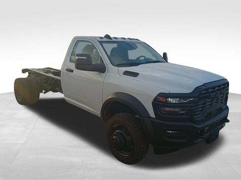 New 2026 RAM 5500 Tradesman image 2
