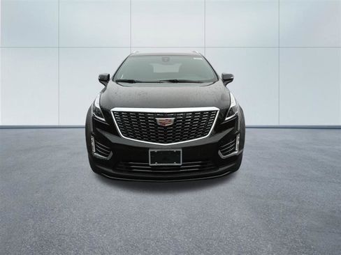 New 2026 Cadillac XT5 Luxury image 5