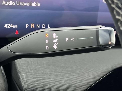 Used 2026 Buick Enclave Preferred w/ Power Package image 25