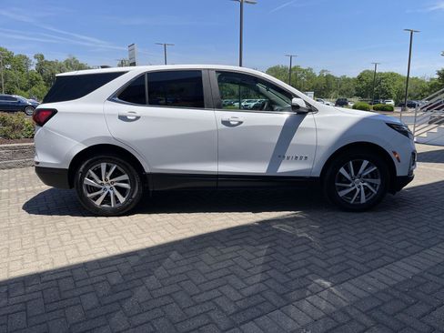 Used 2024 Chevrolet Equinox LT FWD image 6