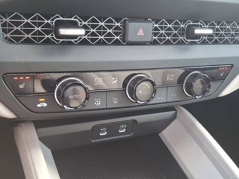 New 2025 Honda Accord SE image 13