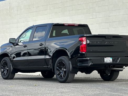 Used 2026 Chevrolet Silverado 1500 Custom w/ LPO, Dark Essentials Package RWD image 6