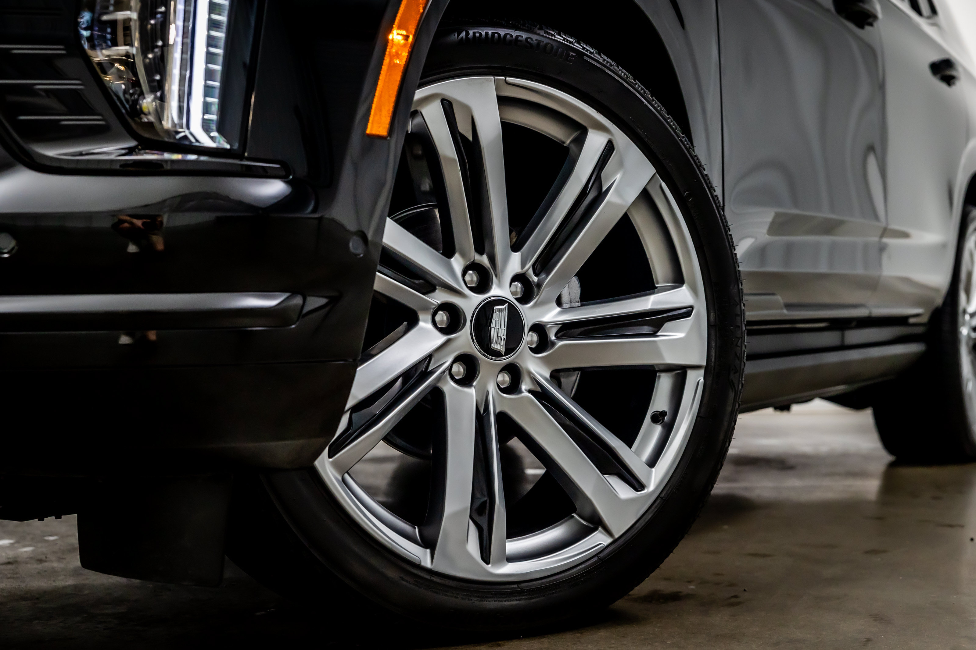 Used 2026 Cadillac Escalade Platinum Sport AWD/4WD image 25