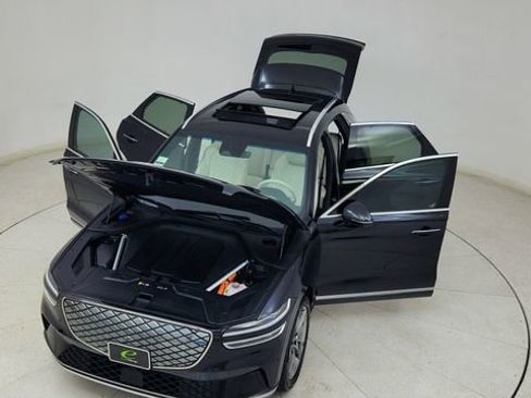 Used 2025 Genesis Electrified GV70 Advanced w/ Prestige Package image 88