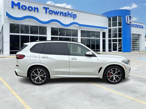Used 2023 BMW X5 xDrive40i w/ Executive Package image 7