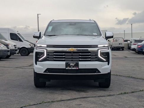 New 2026 Chevrolet Tahoe Premier image 2