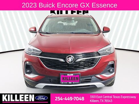 Used 2023 Buick Encore GX Essence w/ Experience Buick Package image 2