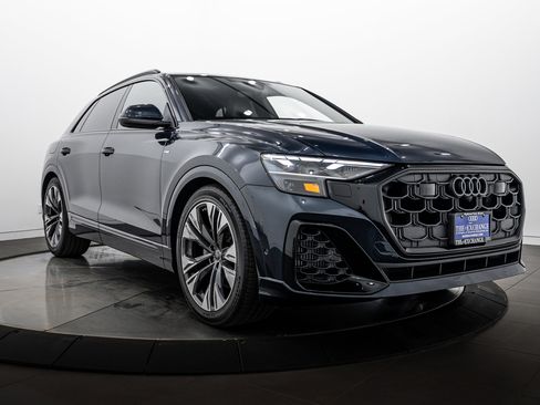 Used 2026 Audi Q8 Premium Plus w/ Premium Plus Package AWD/4WD image 2