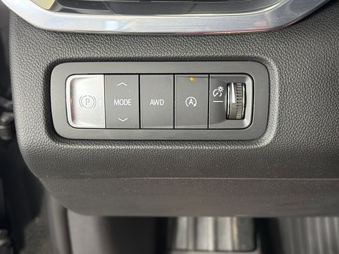 Certified 2024 GMC Acadia Denali w/ LPO, Floor Liner Package AWD/4WD image 32