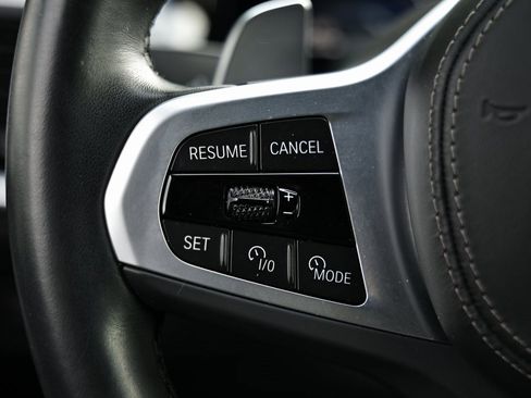 Used 2025 BMW X5 xDrive50e w/ Executive Package image 34