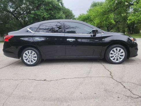 Used 2019 Nissan Sentra S FWD image 8