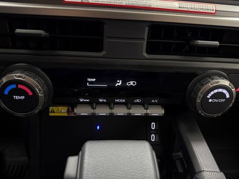 New 2026 Toyota 4Runner SR5 AWD/4WD image 19