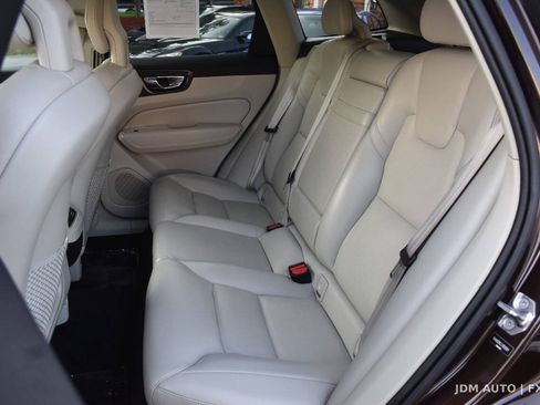 Used 2018 Volvo XC60 T6 Inscription w/ Convenience Package AWD/4WD image 14