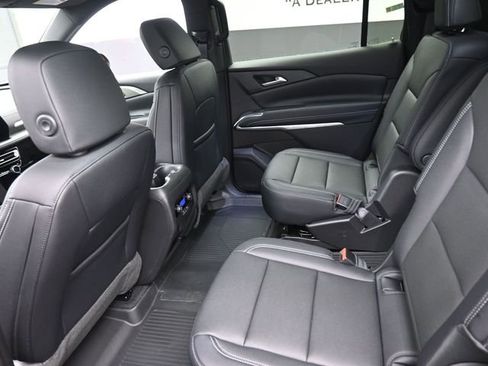 New 2026 Chevrolet Traverse LT w/ Sun and Wheel Package image 10