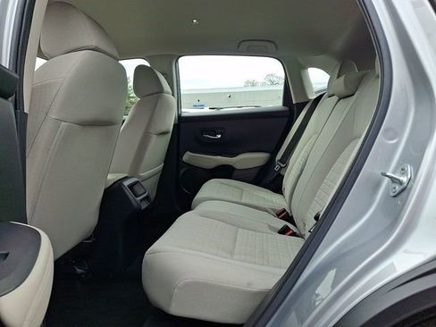 Certified 2023 Honda HR-V LX image 10