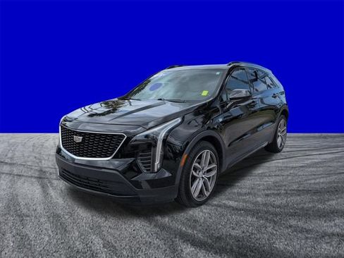 Used 2019 Cadillac XT4 Sport w/ Cold Weather Package FWD image 8