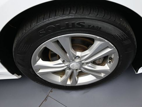 Used 2018 Hyundai Sonata SEL FWD image 13