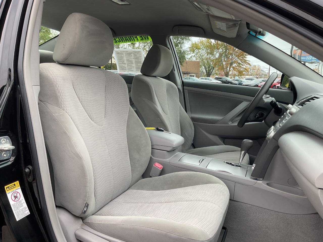Used 2011 Toyota Camry LE FWD image 35