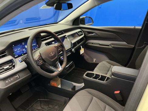 New 2027 Chevrolet Bolt LT FWD image 13