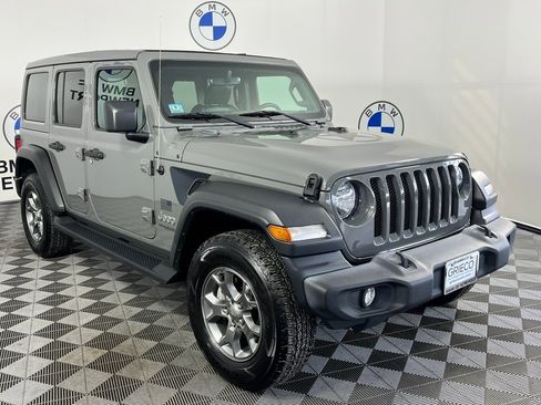Used 2020 Jeep Wrangler Unlimited Sport image 1
