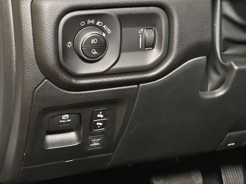 New 2026 RAM 1500 4x4 Crew Cab image 22