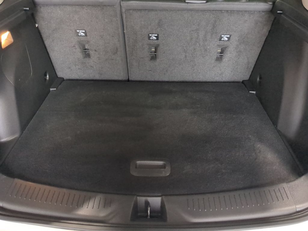 Used 2024 Buick Encore GX Avenir w/ Avenir Technology Package AWD/4WD image 39
