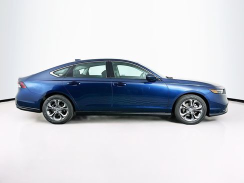 Used 2024 Honda Accord EX image 10