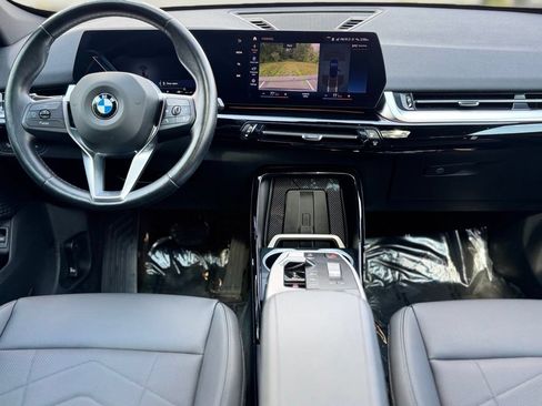 Used 2023 BMW X1 xDrive28i AWD/4WD image 9