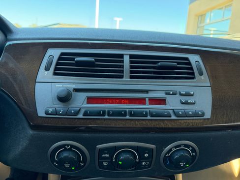 Used 2003 BMW Z4 2.5i image 27