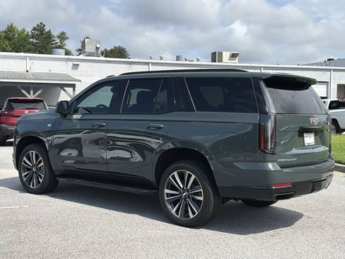 Used 2025 Cadillac Escalade Sport w/ LPO, Floor Liner Package RWD image 3